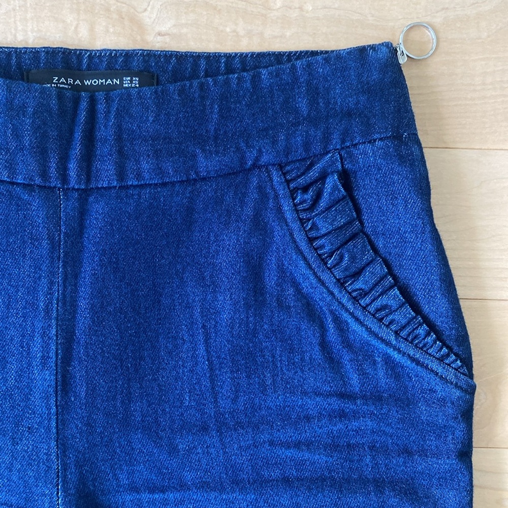 Zara Denim Blue Capri Jeans